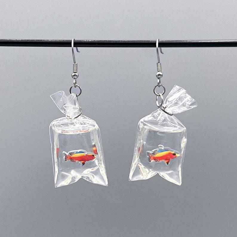 Cat's catch fish drop earrings – playful cat lover jewelry