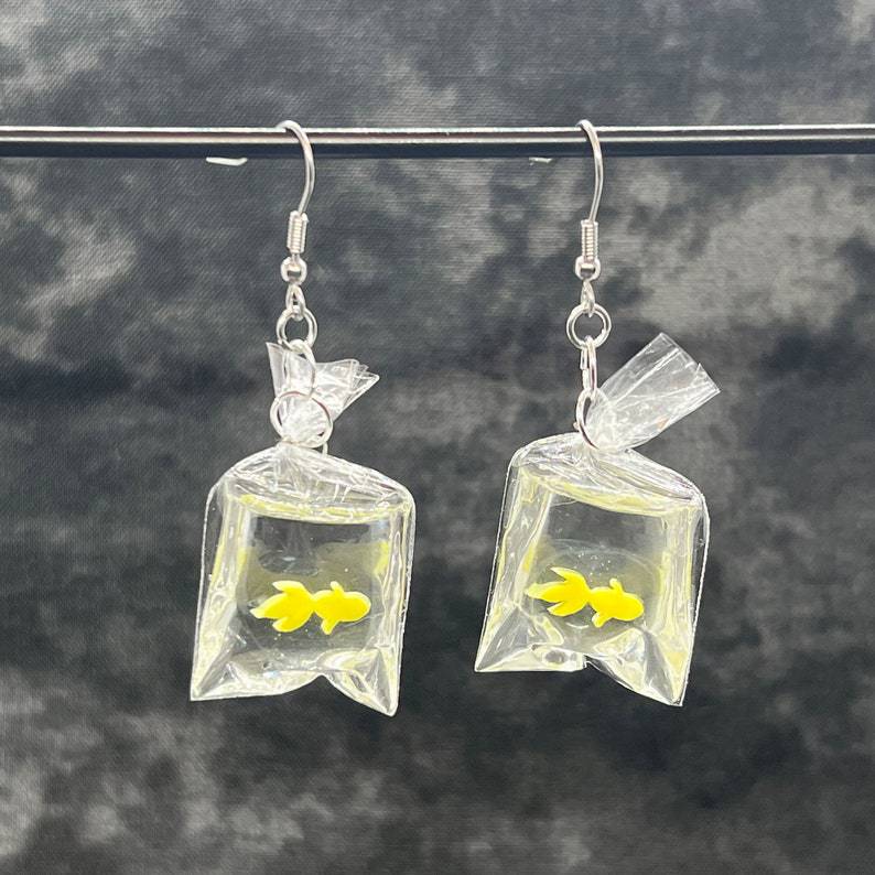 Cat's catch fish drop earrings – playful cat lover jewelry