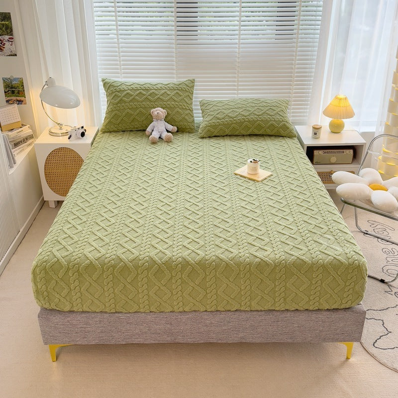 Fleece Fitted Sheet + Free 2 Pillowcases