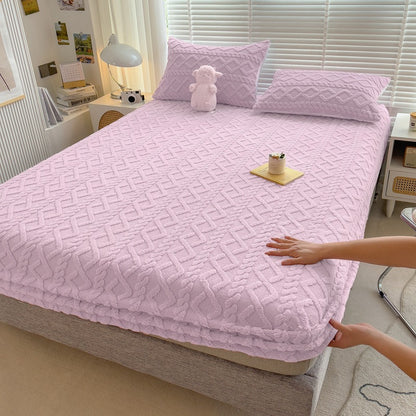 Fleece Fitted Sheet + Free 2 Pillowcases