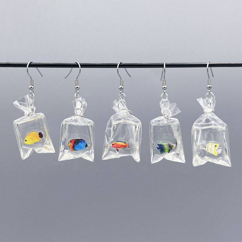 Cat's catch fish drop earrings – playful cat lover jewelry