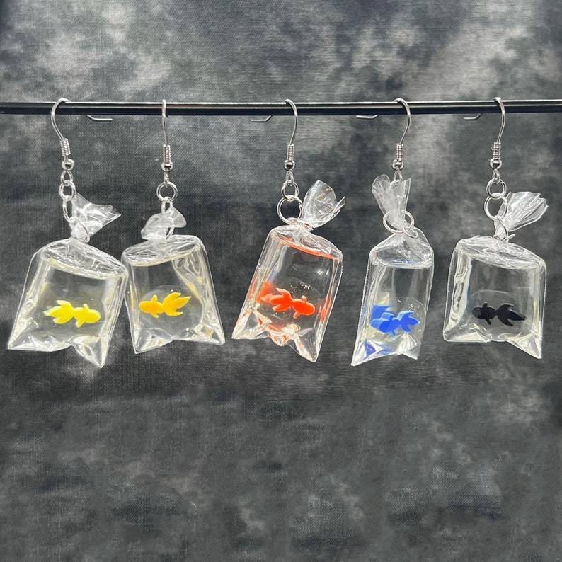 Cat's catch fish drop earrings – playful cat lover jewelry